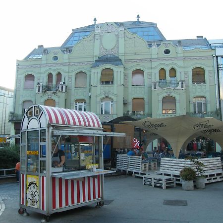 نوفي ساد Hostel Nomad المظهر الخارجي الصورة