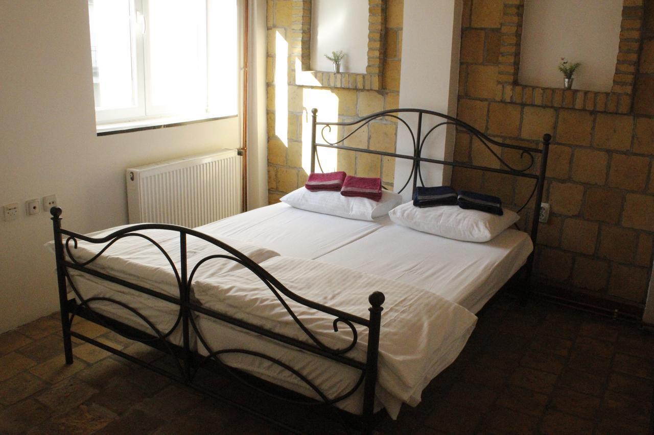 نوفي ساد Hostel Nomad المظهر الخارجي الصورة